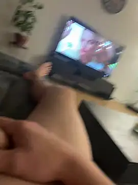 moi seul online show from 12.08.24