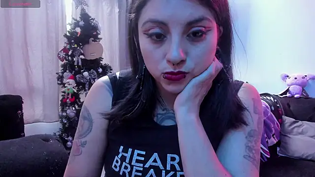 Snapshot of Acid666_alice chatting on 12.14.25 Acid666 alice online show from 12.14.25