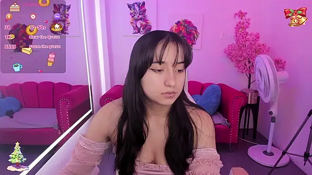 Miss dolly  online show from 12.06.24