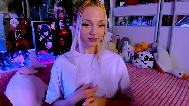 Snapshot of Cute__Pony chatting on 12.02.24 Cute Pony online show from 12.02.24