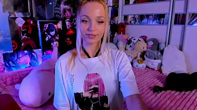 Snapshot of Cute__Pony chatting on 02.16.25 Cute Pony online show from 02.16.25