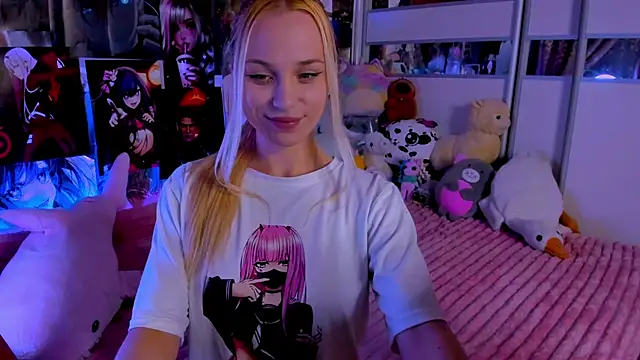 Snapshot of Cute__Pony chatting on 09.27.25 Cute Pony online show from 09.27.25