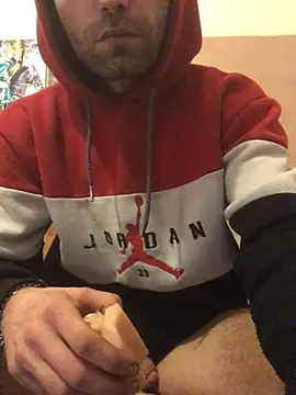 Snapshot of diablloo3 chatting on 02.10.25 diablloo3 online show from 02.10.25