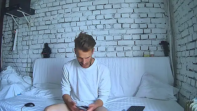 GiorgieUps online show from 11.09.25