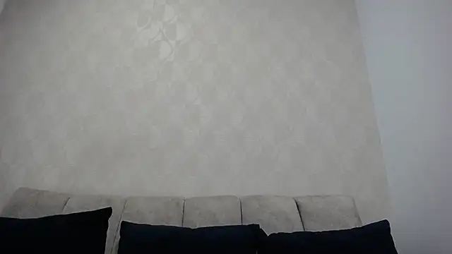 Snapshot of dayis_butera chatting on 02.22.25 dayis butera online show from 02.22.25