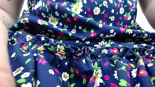 Snapshot of dayis_butera chatting on 03.07.25 dayis butera online show from 03.07.25