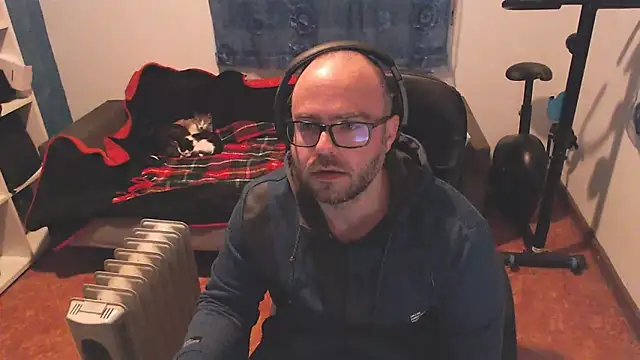 ravingr4d4 online show from 03.02.25