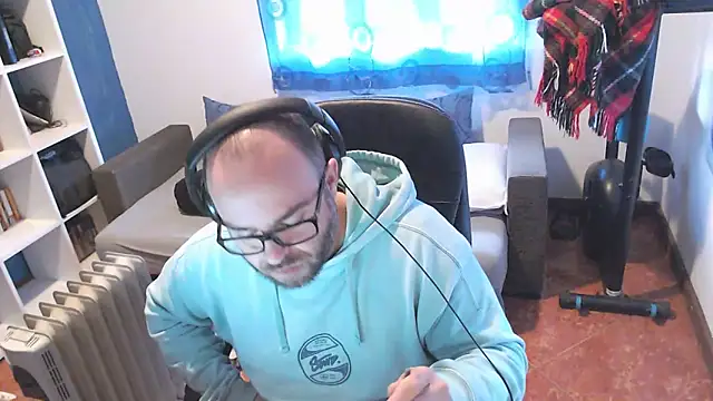 ravingr4d4 online show from 03.12.25