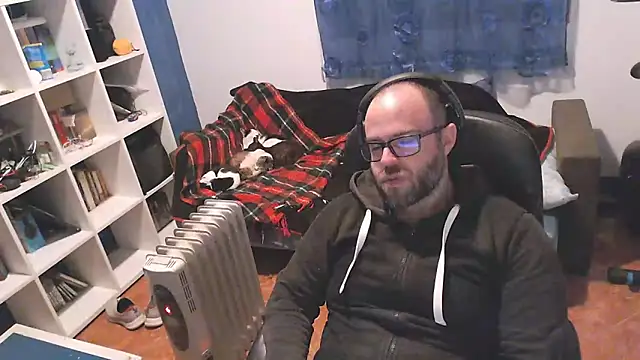 ravingr4d4 online show from 03.17.25