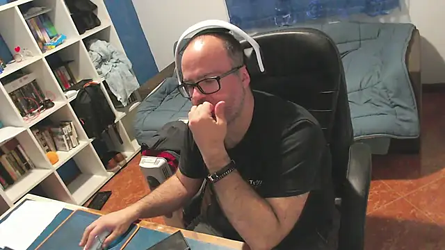 ravingr4d4 online show from 03.31.26