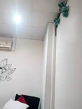 Daniela77771 online show from 12.12.24