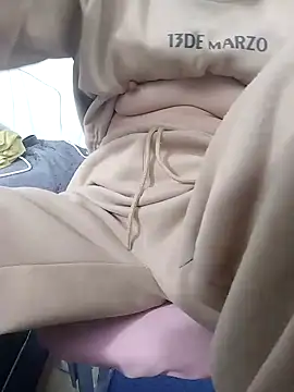 SweetGirl2k2 online show from 02.03.25