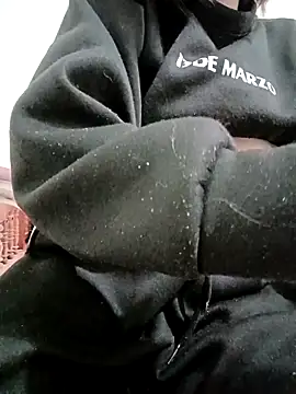 SweetGirl2k2 online show from 02.22.25