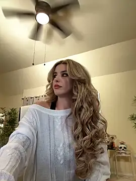 RoxxyDallas online show from 12.06.24