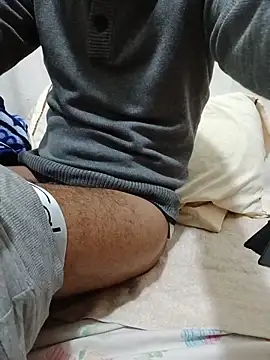 Snapshot of Mimo1402 chatting on 11.27.25 Mimo1402 online show from 11.27.25