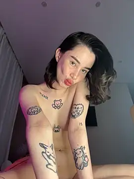 Yunasi online show from 12.04.25