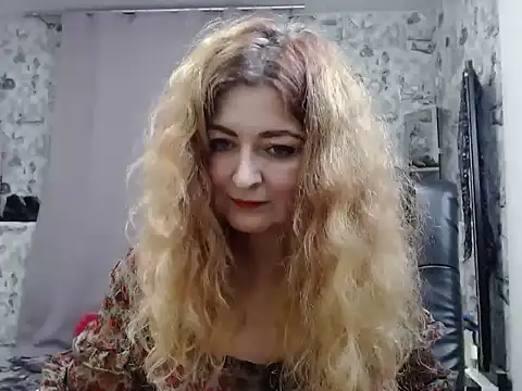 Helen1974 online show from 12.04.24