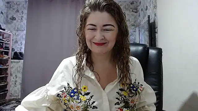 Helen1974 online show from 01.19.25