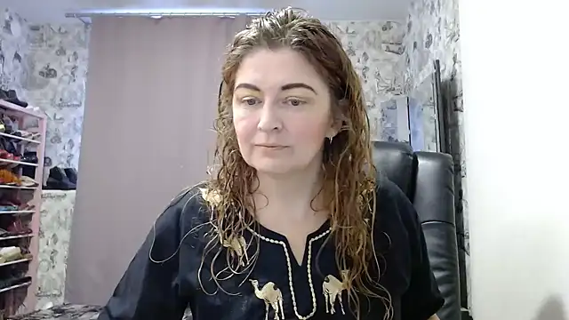 Helen1974 online show from 01.26.25