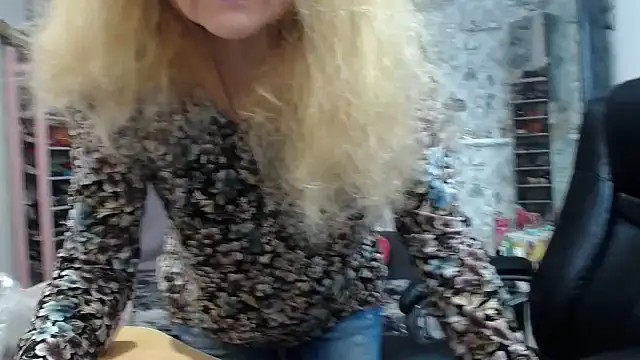 Helen1974 online show from 10.07.25