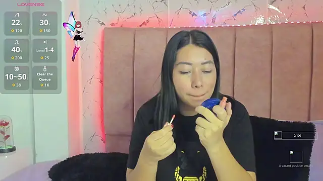 sexylaurita online show from 09.30.25