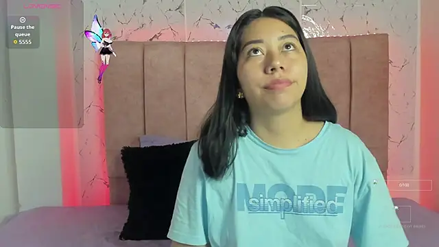 sexylaurita online show from 10.07.25