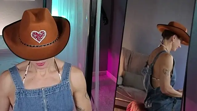 Snapshot of Dorothy_Meyer chatting on 10.01.25 Dorothy Meyer online show from 10.01.25