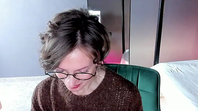 Dorothy Meyer online show from 02.17.26