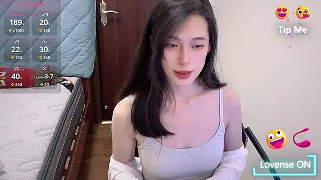 Snapshot of Aurora_99 chatting on 02.05.26 Aurora 99 online show from 02.05.26