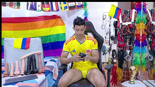 JoseRumbero26 online show from 06.18.26