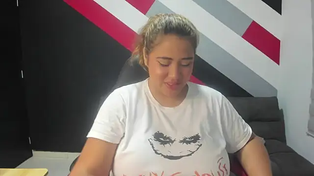 I am yours- online show from 03.22.25