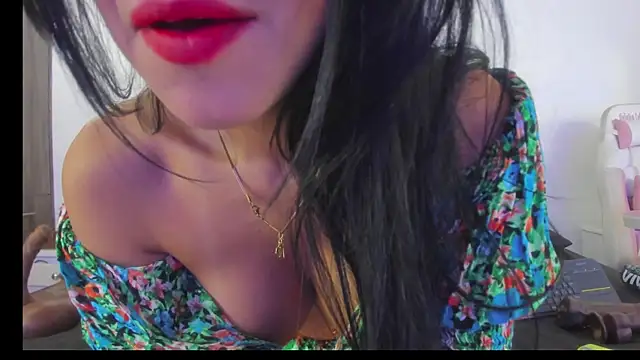 Snapshot of natalia_collinslim chatting on 01.17.25 natalia collinslim online show from 01.17.25