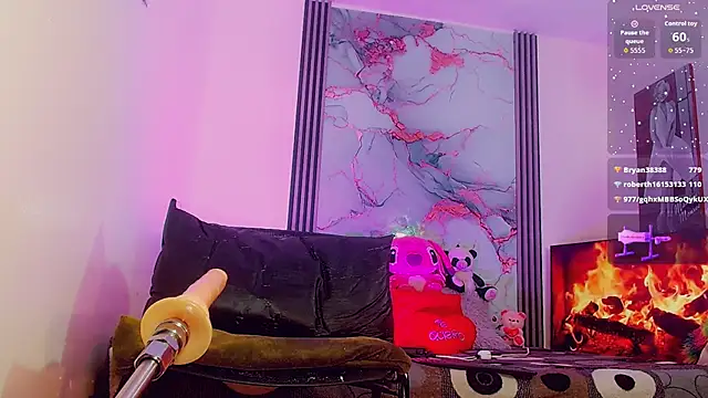  ChanellR  online show from 10.07.25