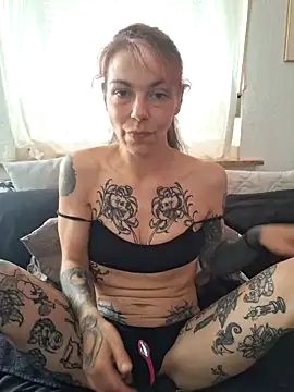 Snapshot of SophiaBlackfoxx chatting on 05.03.26 SophiaBlackfoxx online show from 05.03.26