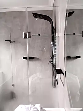 Snapshot of ThickyMinajxx chatting on 11.29.25 ThickyMinajxx online show from 11.29.25