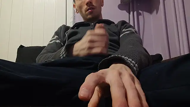 Snapshot of _Hocthus_ chatting on 01.22.25 Hocthus online show from 01.22.25