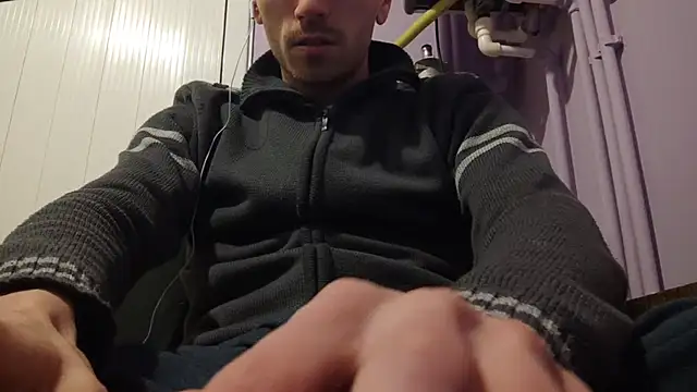 Snapshot of _Hocthus_ chatting on 02.13.25 Hocthus online show from 02.13.25