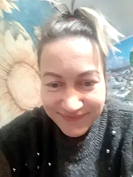 wLESLYMOSw online show from 02.01.25