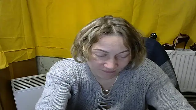 wLESLYMOSw online show from 02.12.25