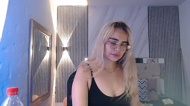 ashley  tylor online show from 05.11.26