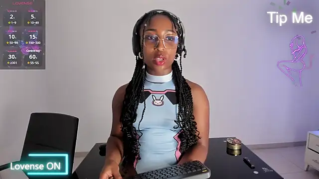 EmmaSanzz  online show from 02.22.25