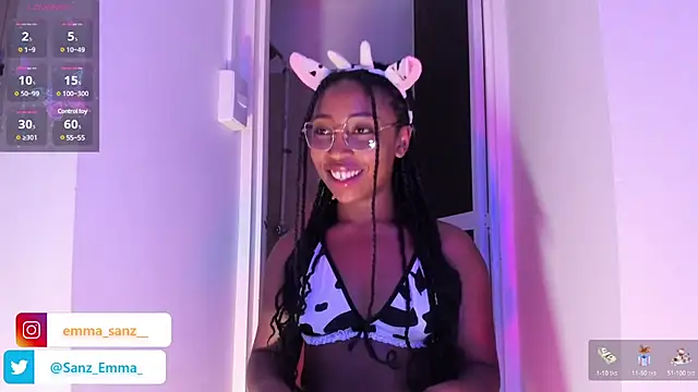 EmmaSanzz  online show from 03.09.25