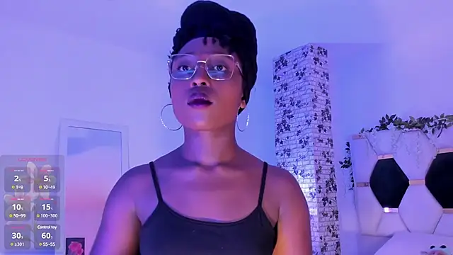 EmmaSanzz  online show from 03.22.25