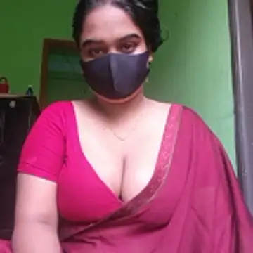 Snapshot of Kotha_-Moni chatting on 11.23.25 Kotha -Moni online show from 11.23.25