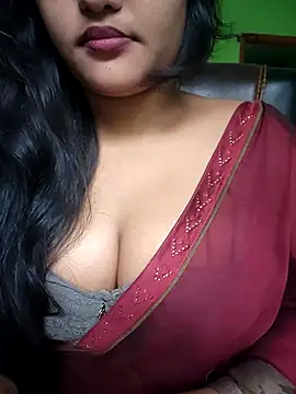 Snapshot of Kotha_-Moni chatting on 05.11.26 Kotha -Moni online show from 05.11.26