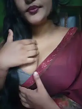 Snapshot of Kotha_-Moni chatting on 05.18.26 Kotha -Moni online show from 05.18.26