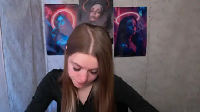 AliceFlirtt  online show from 12.04.25