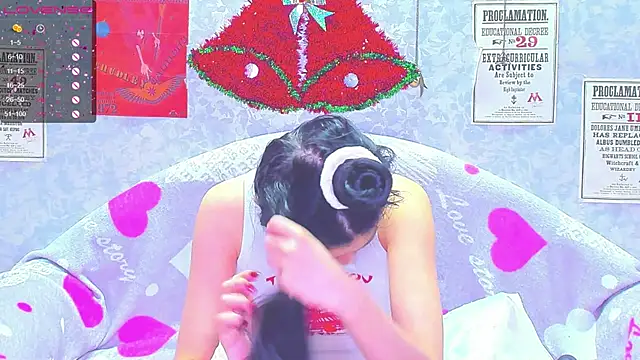 Vanessa Florence online show from 12.21.24