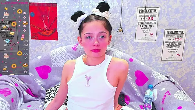 Vanessa Florence online show from 02.08.25