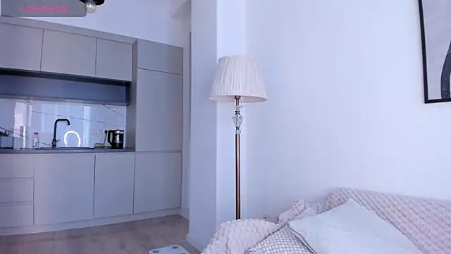 candy tyan online show from 12.12.24